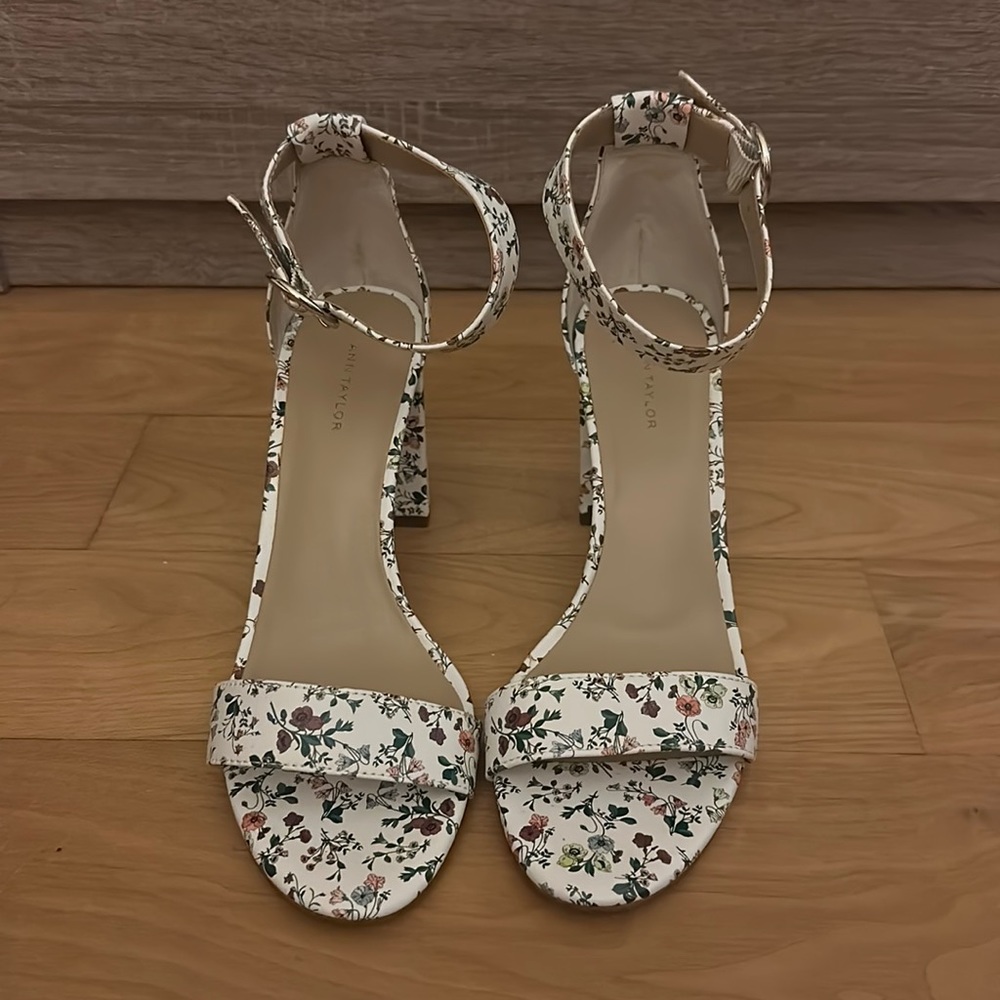 Ann Taylor Floral Block Heeled Sandals